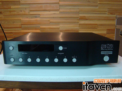 l Mark Levinson 360SDQ